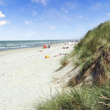 3 Bedroom Awesome Home In Oostduinkerke Luaran gambar