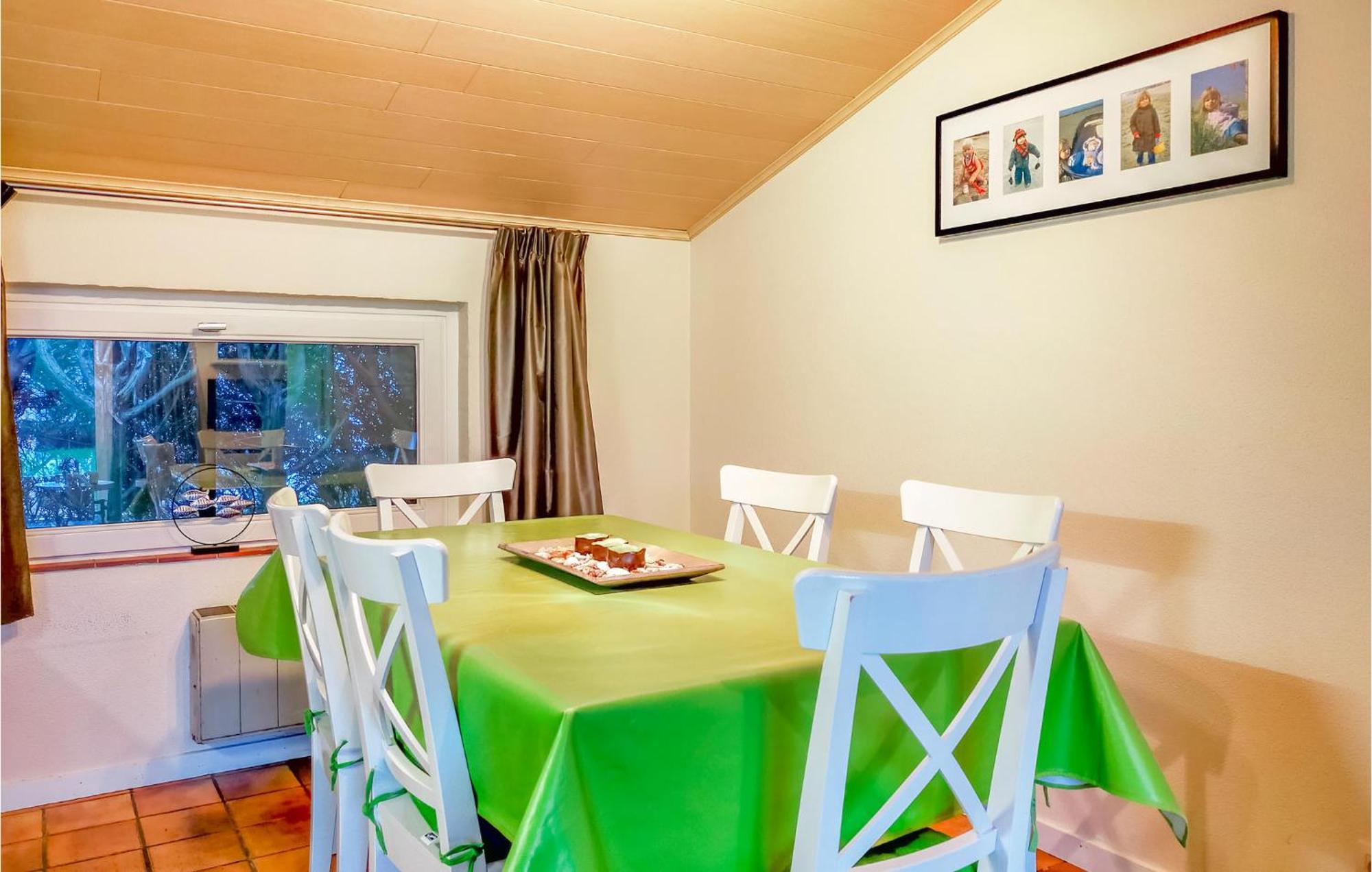 3 Bedroom Awesome Home In Oostduinkerke Luaran gambar